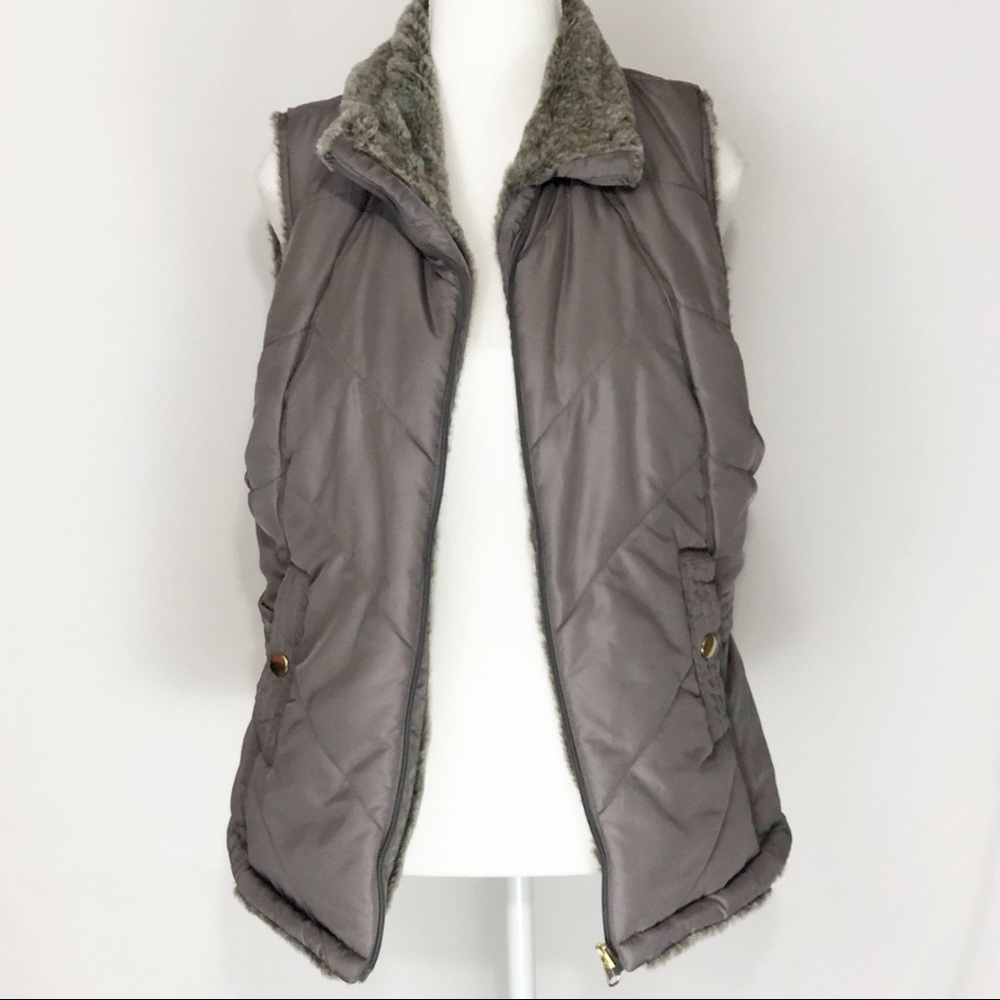 🛑SOLD🛑Women’s Vest